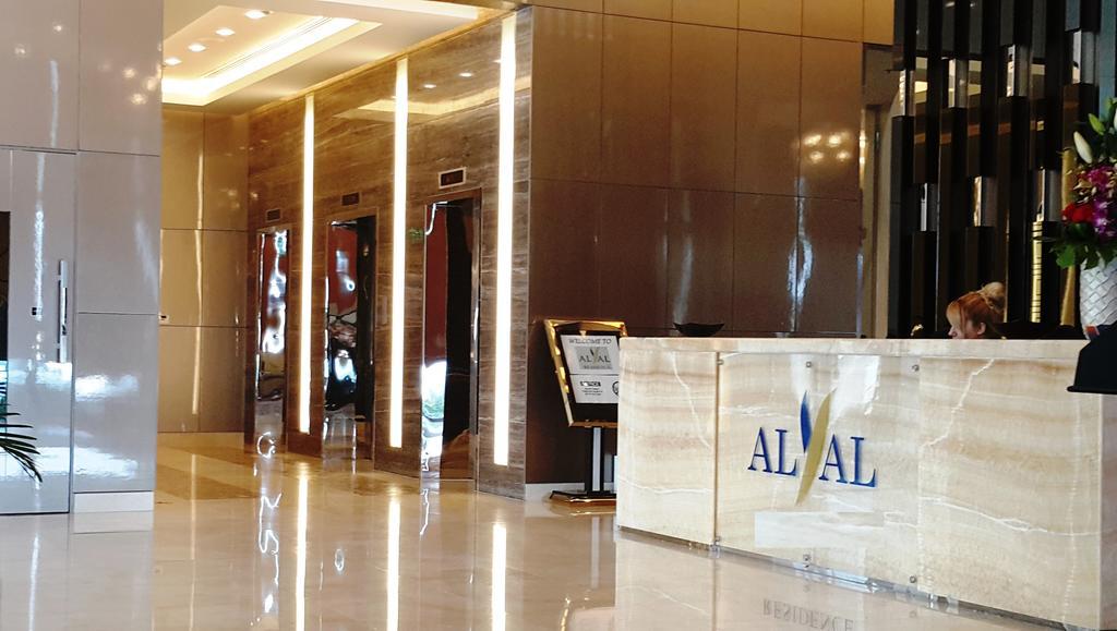 Royal Ambassador - Al Yal Suites マナーマ エクステリア 写真